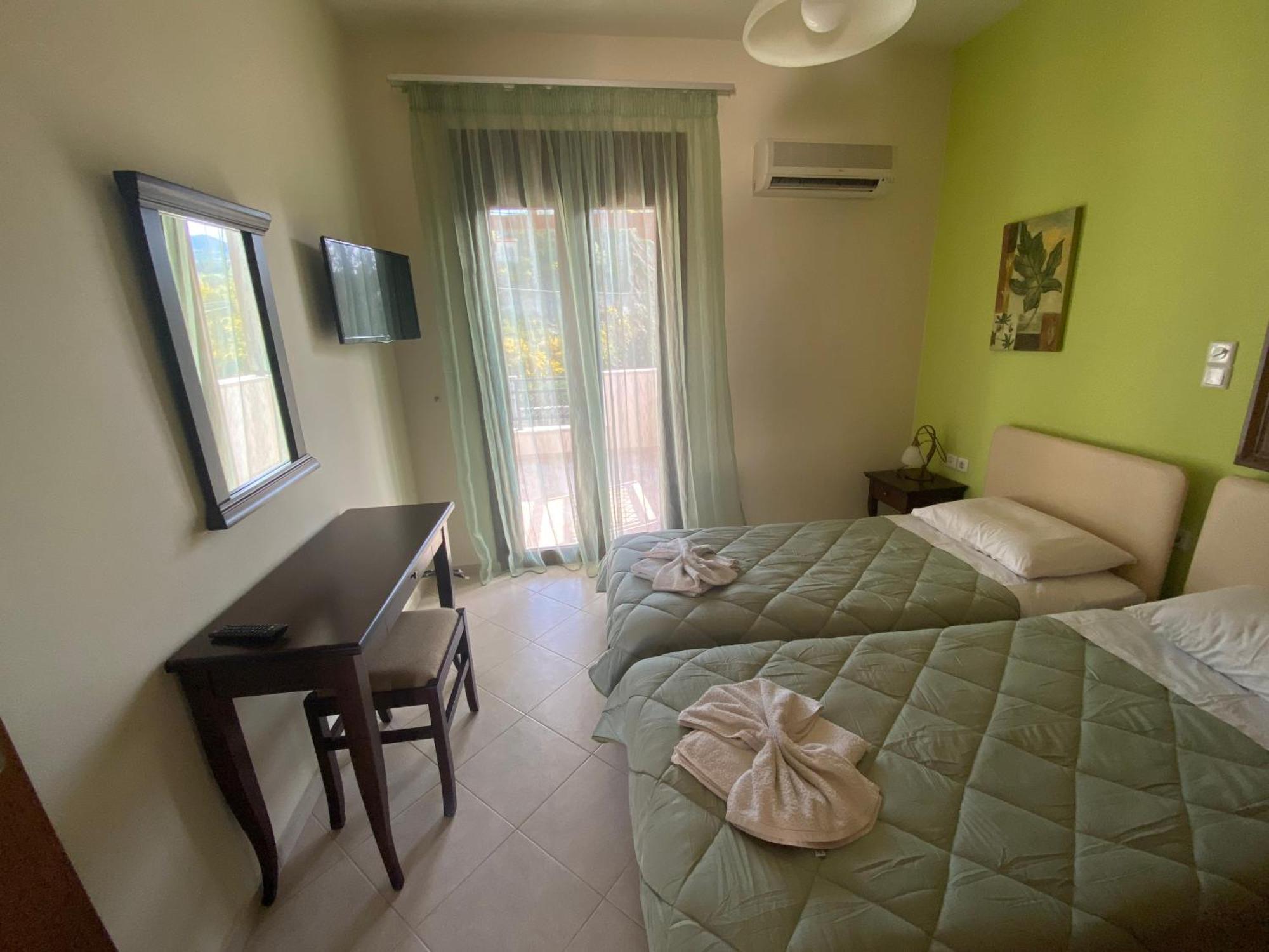 Eligia Villas Mixorrouma Ngoại thất bức ảnh